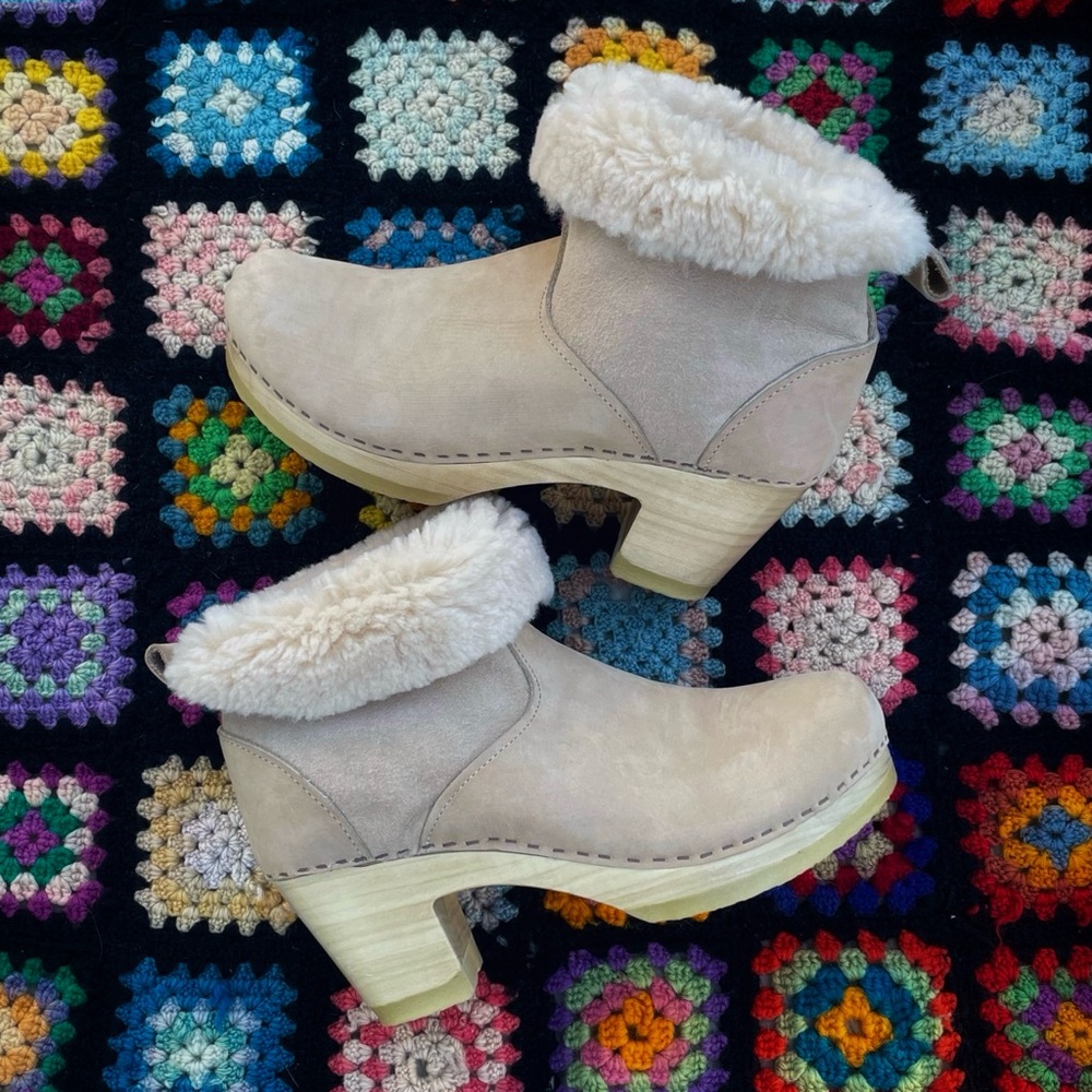 No.6 store 5" Pull On Shearling Clog Boot EU size 42